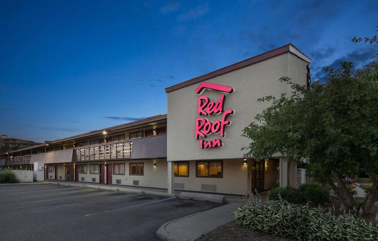 Red Roof Inn Detroit - Dearborn-Greenfield Village Bagian luar foto