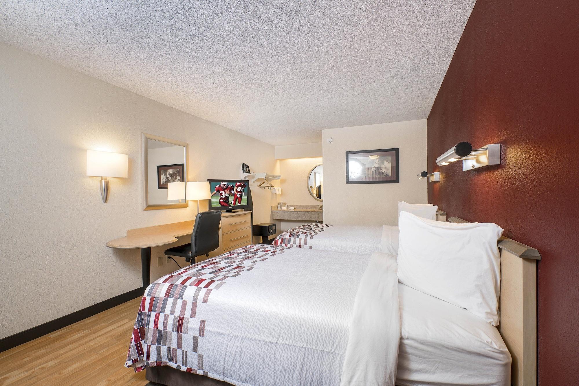 Red Roof Inn Detroit - Dearborn-Greenfield Village Bagian luar foto