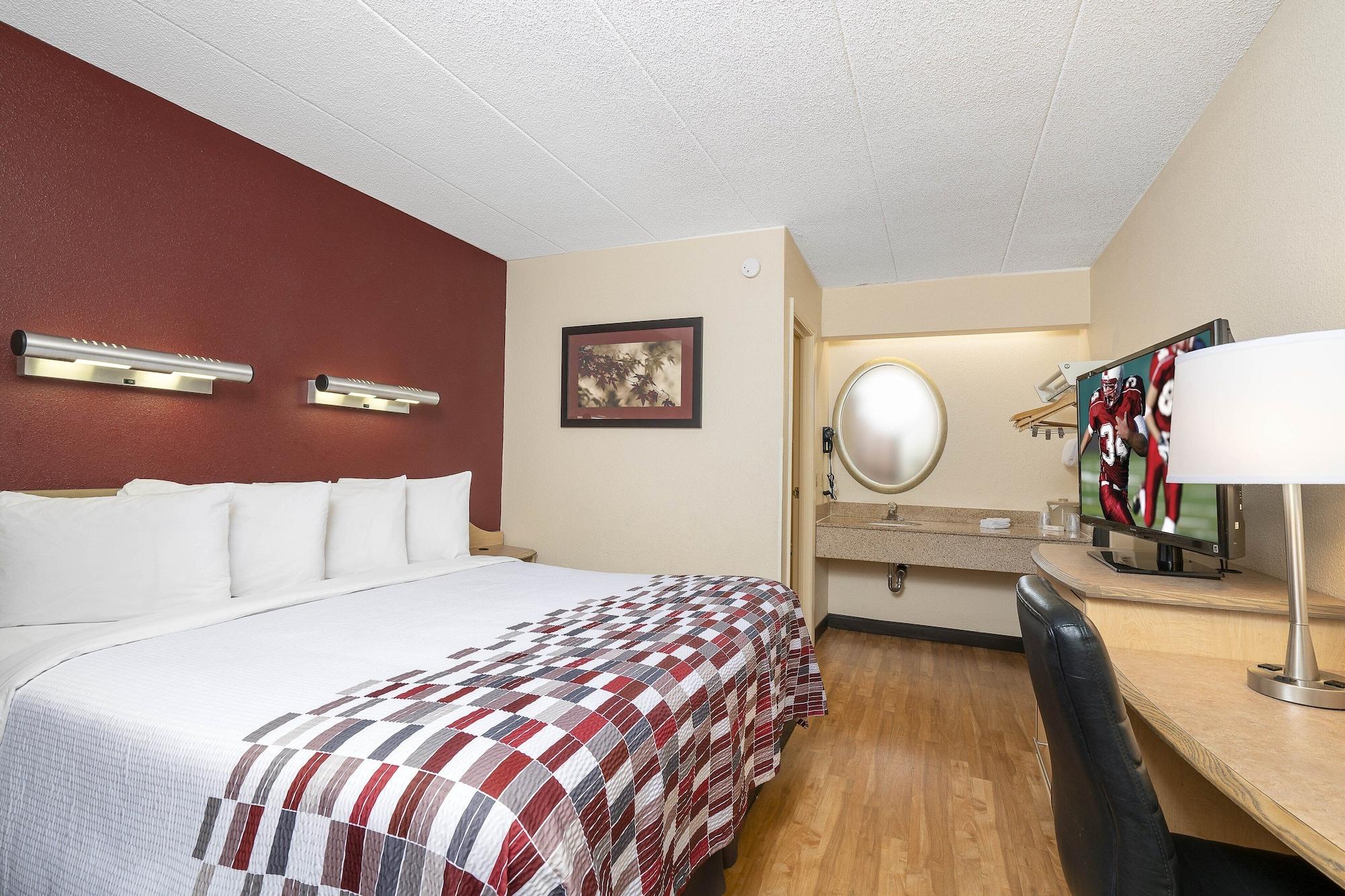 Red Roof Inn Detroit - Dearborn-Greenfield Village Bagian luar foto