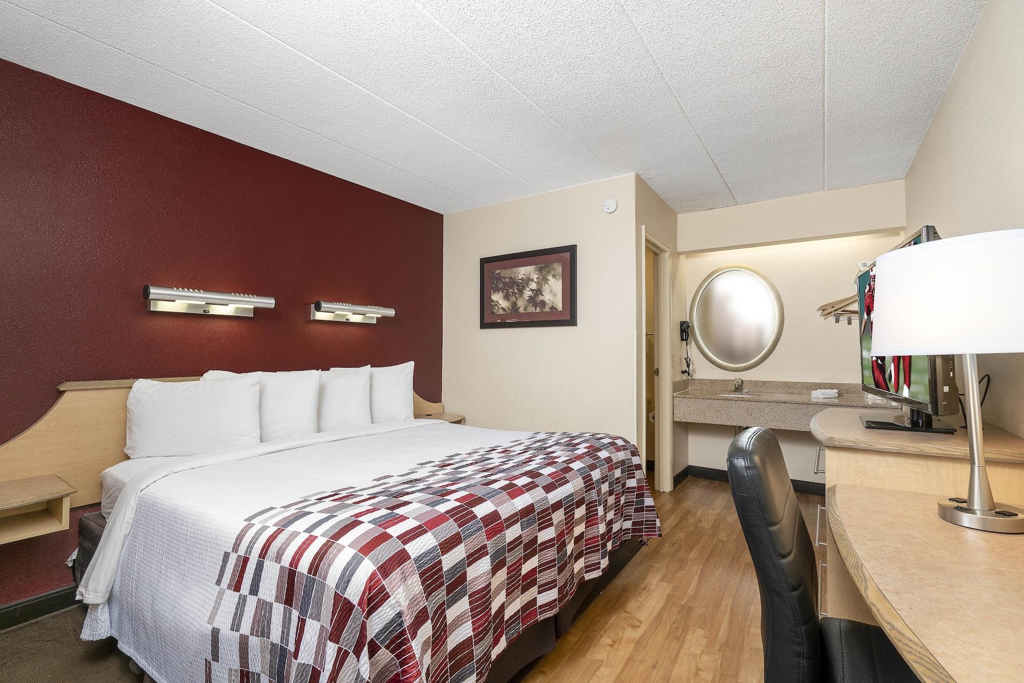 Red Roof Inn Detroit - Dearborn-Greenfield Village Bagian luar foto